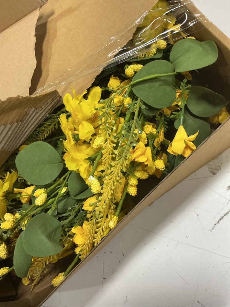 Condition photo showing Good Condition for j'floru artificial spring wreath 22 inch summer wreaths for front door yellow daisy wreath for indoor outdoor home decor and easter celebration 22"