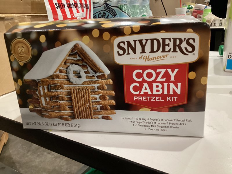 Condition photo showing New/Like New for Snyder pretzel Cozy cabin