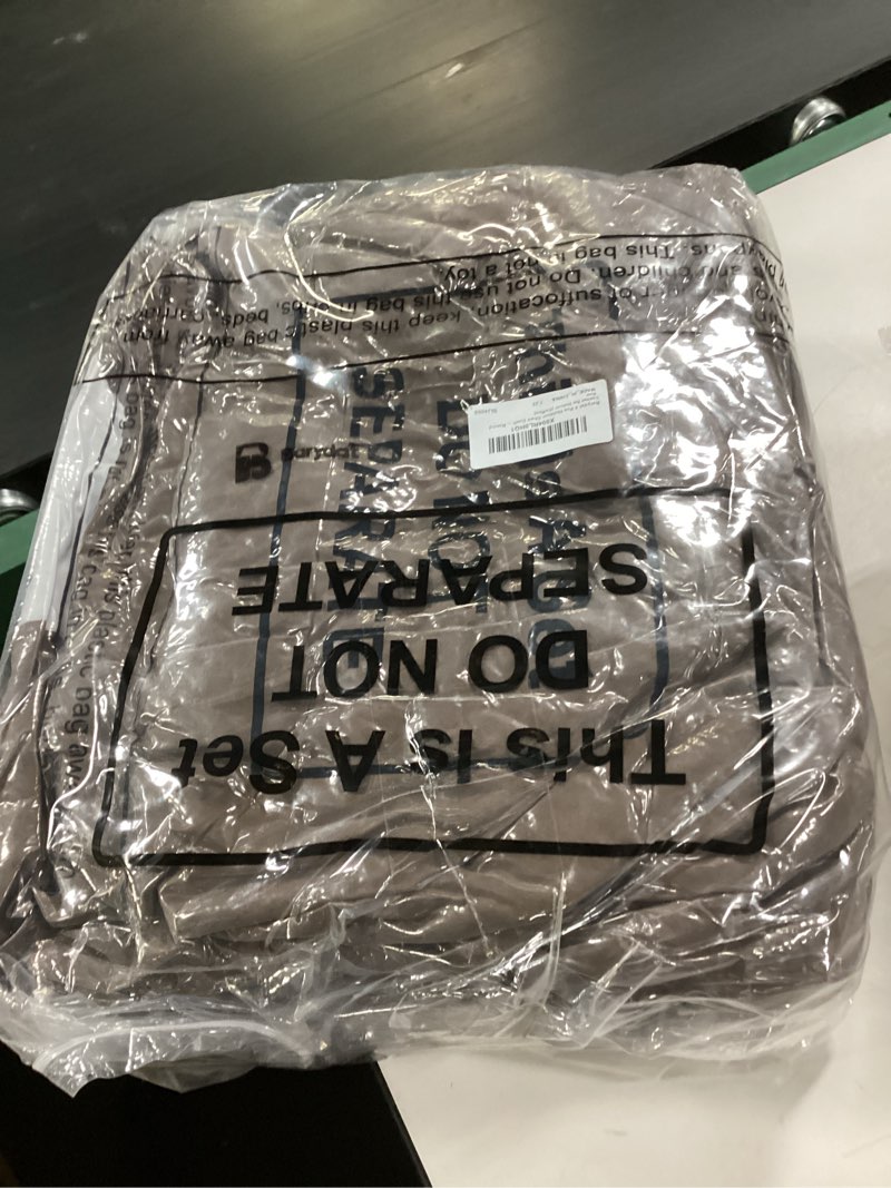 https://lotting-media.assets.bidfta.com/lotting_402933cd-9309-453e-9a6a-4e10140c8d69