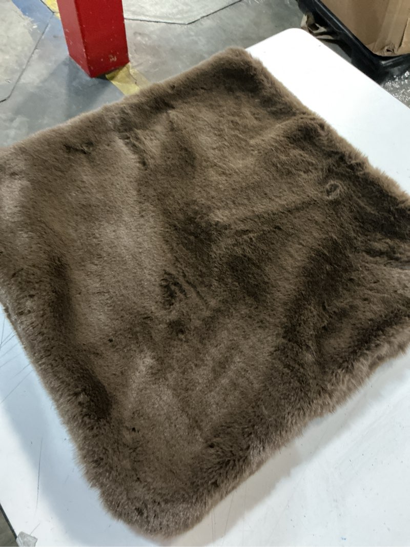 Condition photo showing Good Condition for luxury faux fur pillow cover