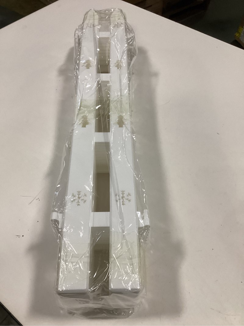 Condition photo showing New/Like New for Extra Height 24” Christmas Tree Fence, 12pcs Christmas Tree Gate, White Christmas Fence Decorations for Cat, Small Dog, Suit for Christmas, Birthday, Wedding Decoration