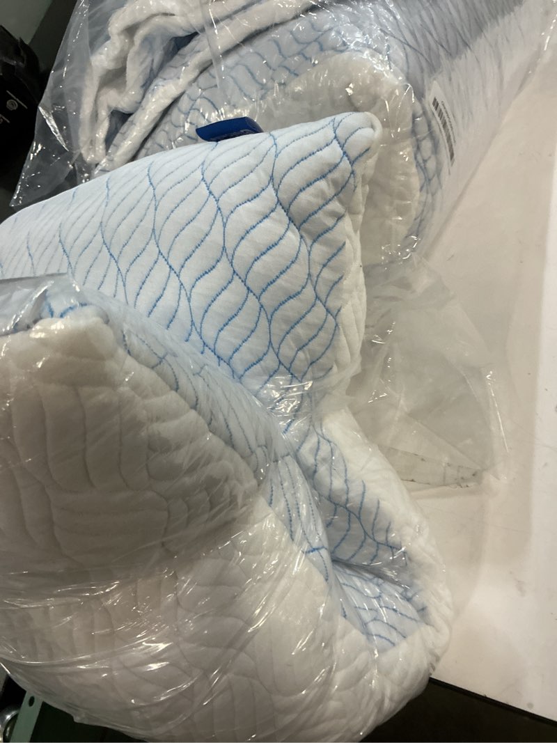 Condition photo showing Good Condition for wishsmile cooling king size pillows set of 4, shredded memory foam pillows with zipper, adjustable firmness for sleeping cool cold pillow for hot, side sleepers,20x36,4 pack cooling blue cover king(4 pack)