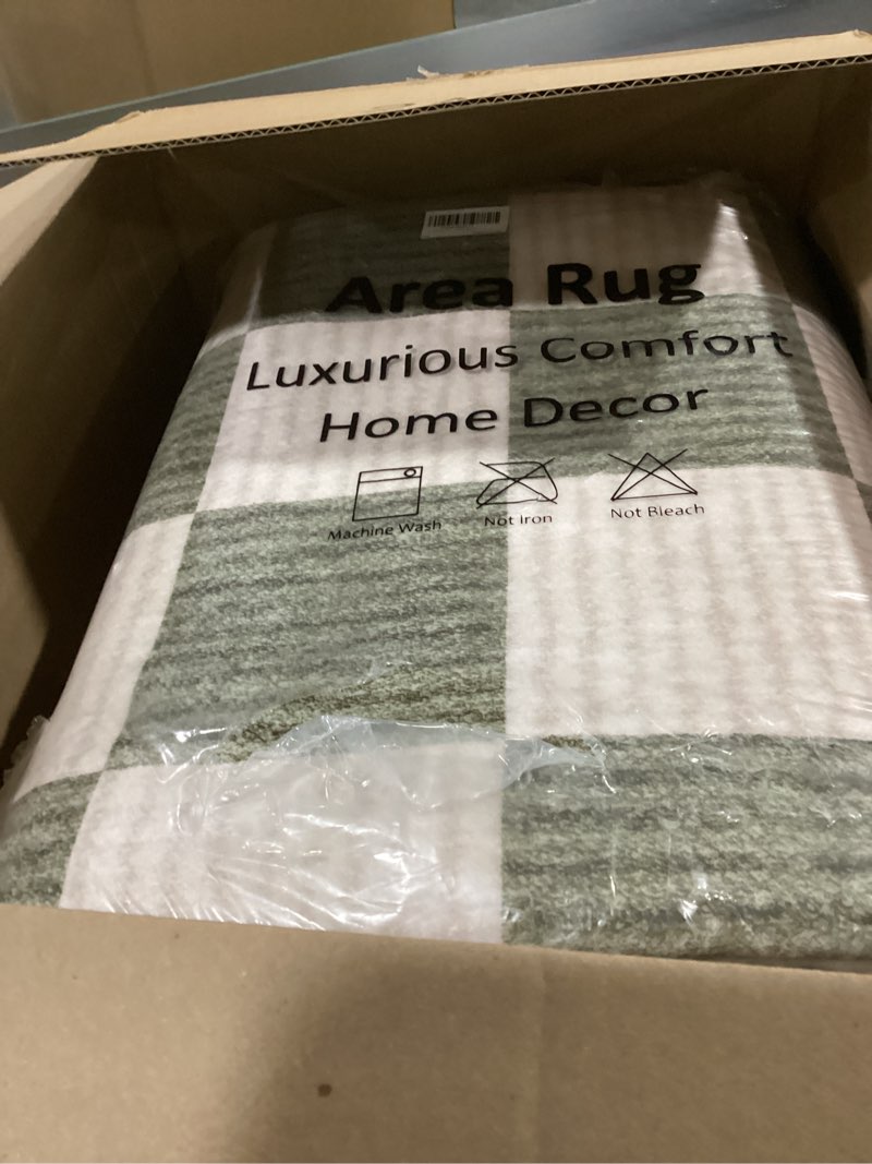 Condition photo showing New/Like New for livebox 8x10 area rugs for living room, checkered non-slip washable rugs, farmhouse neutral classic geometric large boys area rug for bedroom, carpet for living dining room office(sage green,8'x10') 8' x 10' (rectangular) sage green/checkerboard