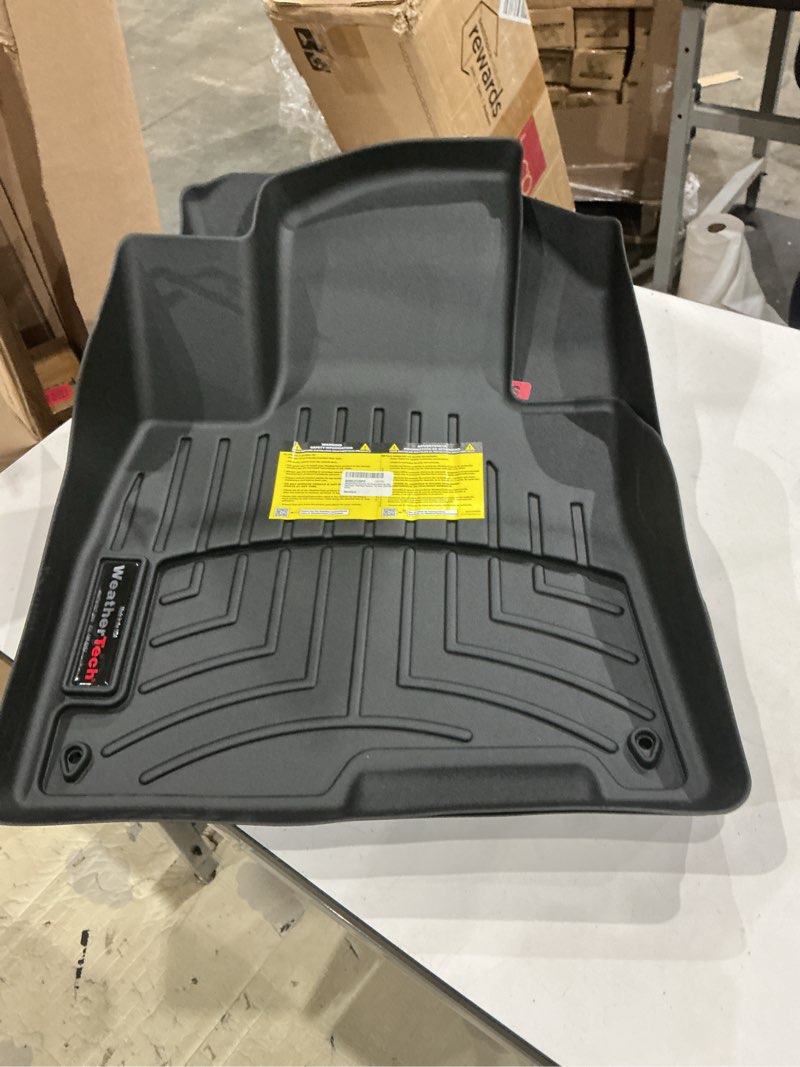 Condition photo showing Good Condition for weathertech custom fit floorliners for kia sportage, sportage hybrid, 1st row (4417321), black