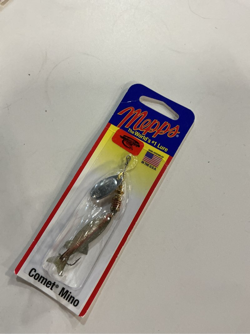 Condition photo showing New/Like New for mepps comet rainbow trout mino inline spinner  1/6 oz  silver blade