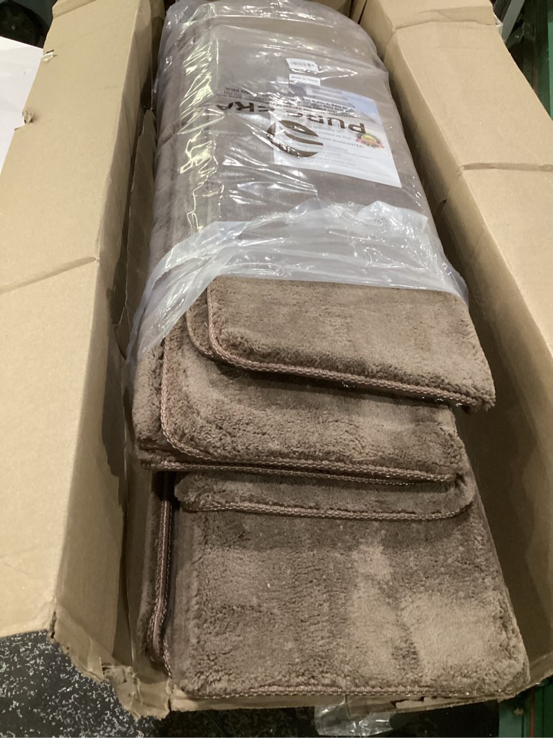 Condition photo showing Good Condition for pure era carpet stair treads ultra plush 9.5" x 30"soft bullnose indoor stair protectors pet-friendly non-slip skid resistant tape free washable reusable(14 pieces,brown)
