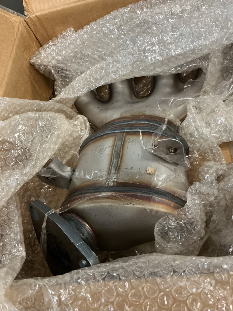 Condition photo showing As Is for exhaust manifold catalytic converter for 2009 2010 2011 aveo, 2009 2010 2011 aveo5, 2009 2010 pontiac g3 1.6l