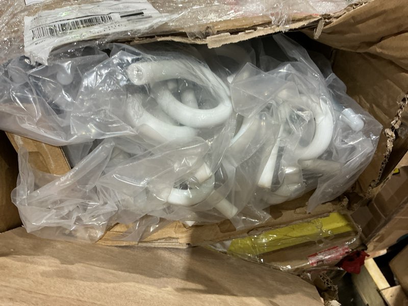 Condition photo showing As Is for electric fence posts step-in pigtail posts,rod diameter 0.32 inch (8mm), 41 inch height, pk35 35 posts