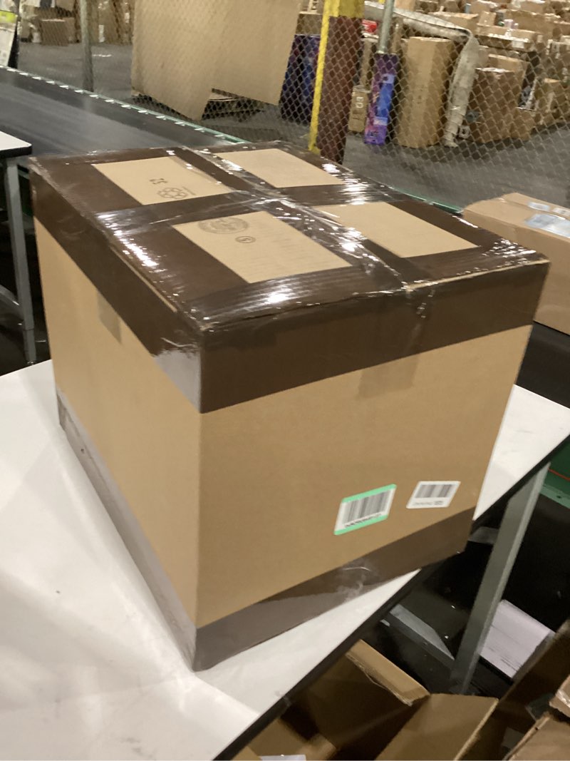 Condition photo showing Good Condition for purple Pilates board 