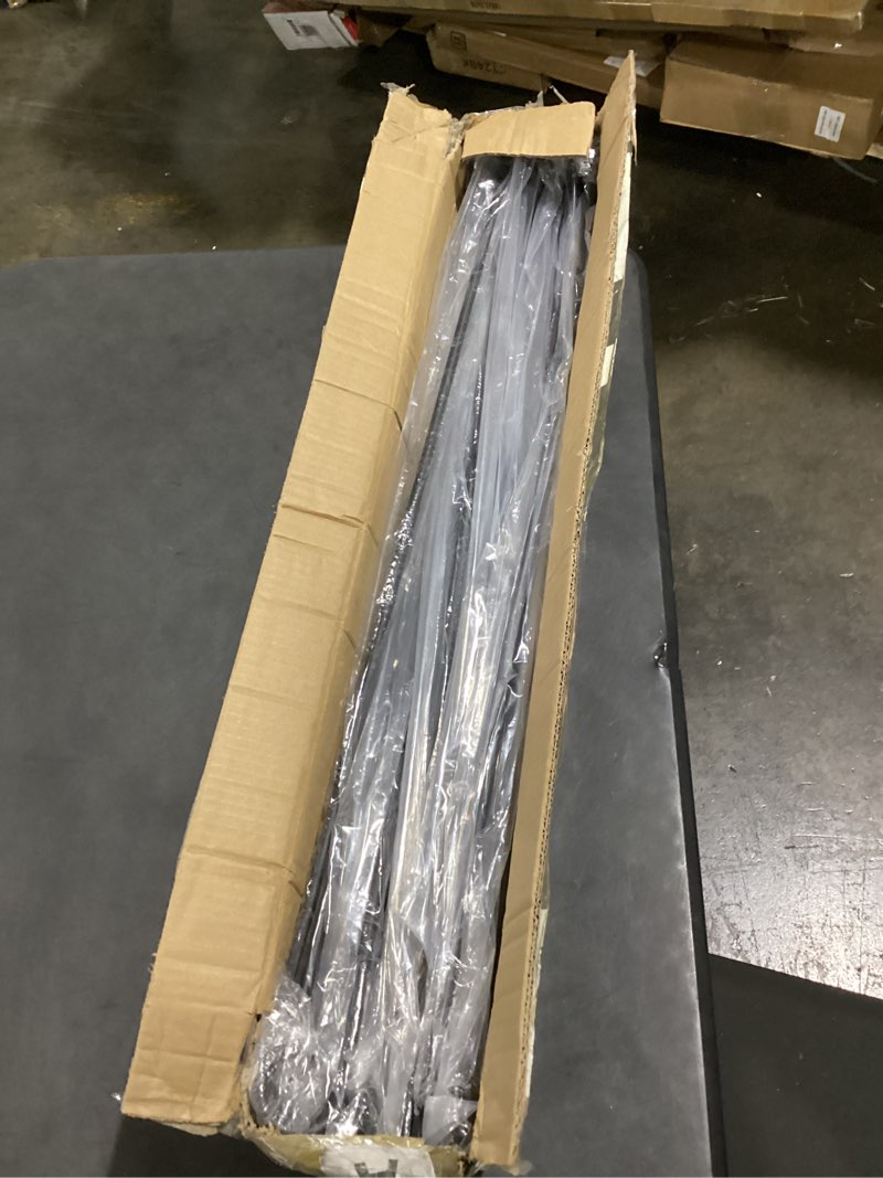Condition photo showing Good Condition for 18 pcs 38'' single rope stakes black steel poles/stakes with loop fence poles for creating a rope border around flower beds, trees, gardens, walkways 18 38''