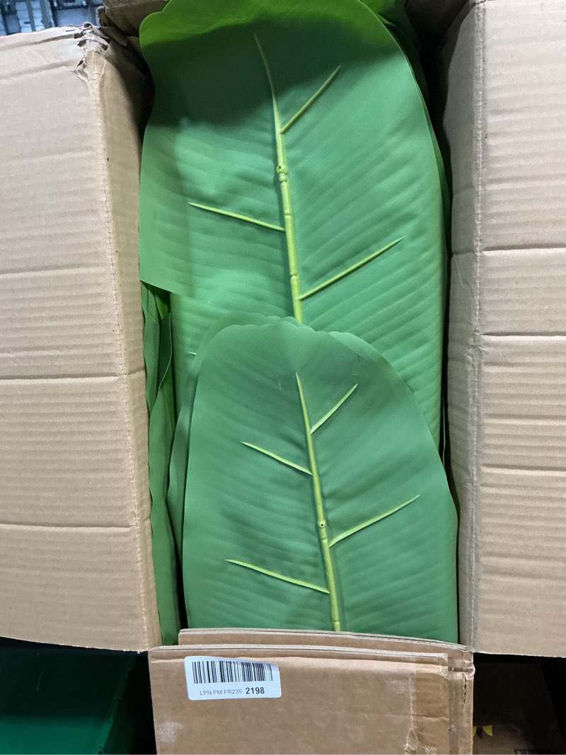 Condition photo showing Good Condition for 8.2ft artificial banana tree tall fake banana leaf plant faux banana silk tree faux banana leaves for home swimming pool indoor outdoor patio tropical decor 8ft 2in