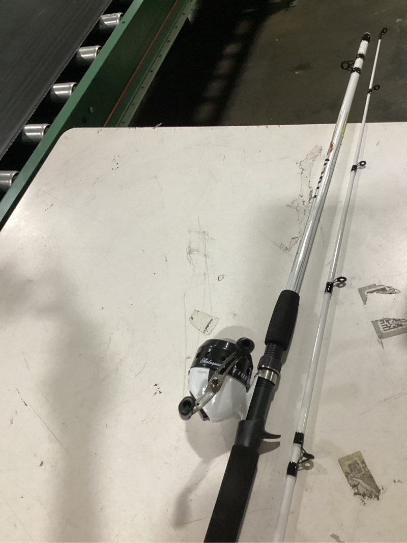 Condition photo showing As Is for shakespeare tiger spincast pdq