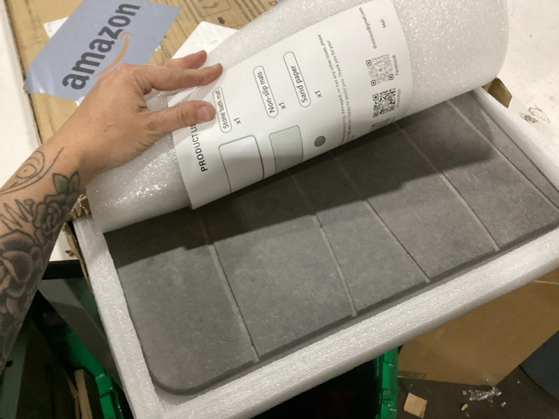 Condition photo showing Good Condition for large stone bath mat, 24''x16'' non-slip diatomaceous earth stone bath mat, super absorbent quick drying for bathroom/kitchen, easy to clean 24 x 16 inches regularblack 1 pack