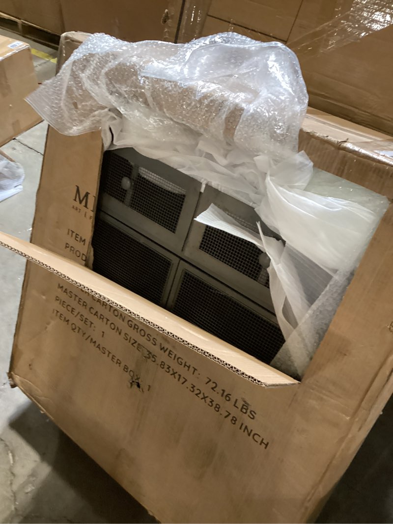 https://lotting-media.assets.bidfta.com/lotting_407942b8-c242-4095-8686-730837bc5dc8