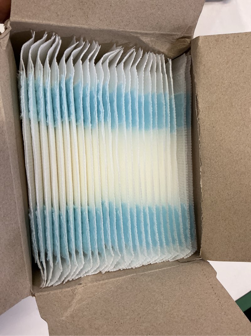 Condition photo showing New/Like New for great value deep cleaning mop pads, 24 count