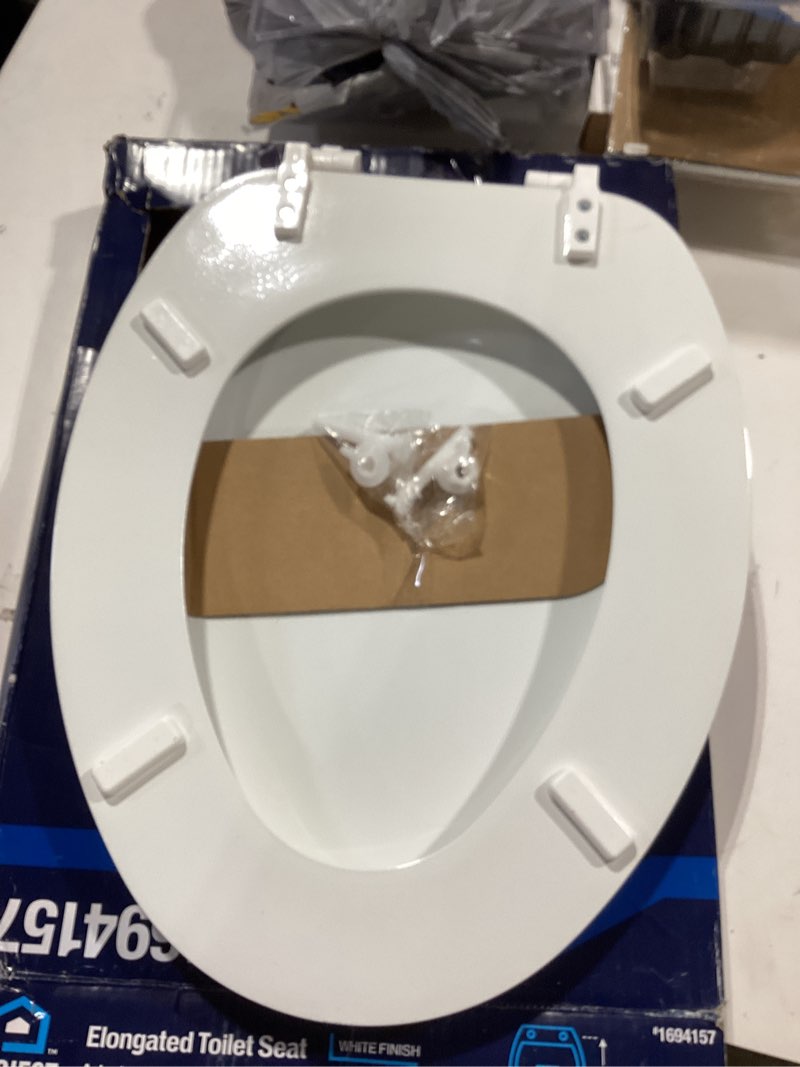 Condition photo showing Good Condition for project source wood white elongated toilet seat