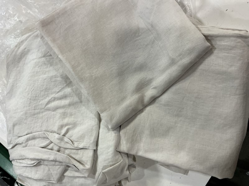 Condition photo showing Good Condition for quince, organic linen duvet set, king cal king, sand