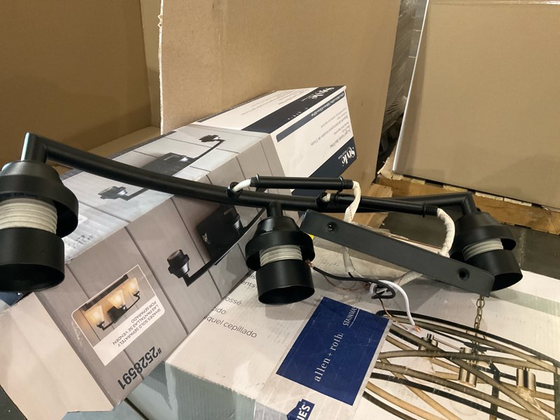 Style Selections Mix and Match 18.63-in 3 Light Matte Black Transitional Bathroom