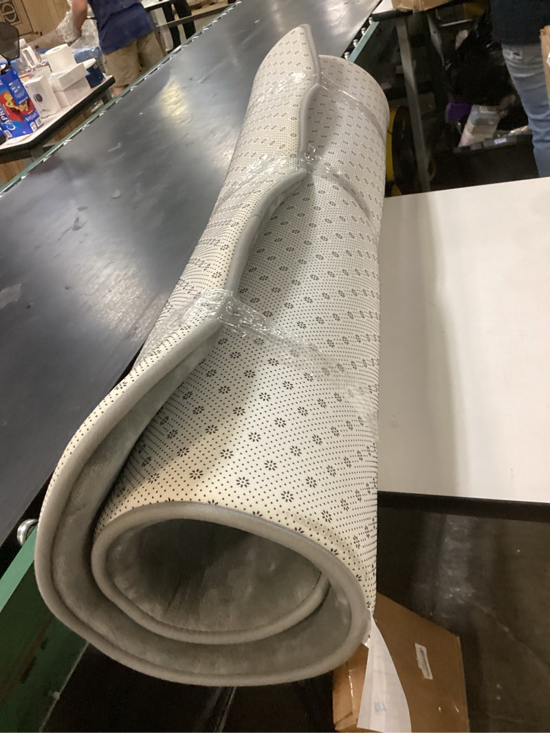 https://lotting-media.assets.bidfta.com/lotting_40984eab-3d13-41bd-a347-b57f6aa30b5f