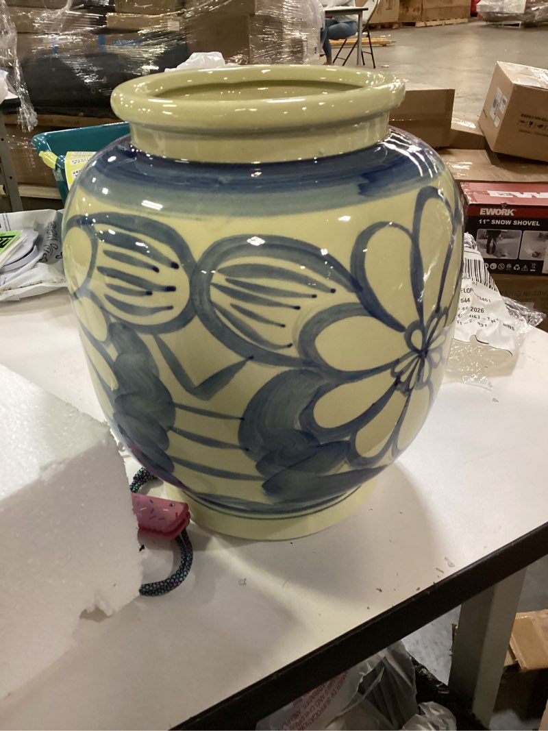 Condition photo showing Good Condition for Blue and White Flower Vase 10 Inch Hand Painted Porcelain Table Vase with Chinoiserie Floral Pattern for Living Room Bookshelf Fireplace Table Decoration