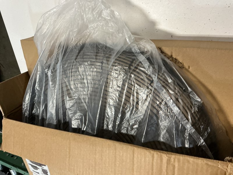 Condition photo showing Good Condition for 18 inch oscillating wall mount fan, 3 speed high velocity powerful, 90° oscillation & 30° tilt cooling, wall fan for home, offices, greenhouse, workshop, patio, outdoor, indoor etl certified