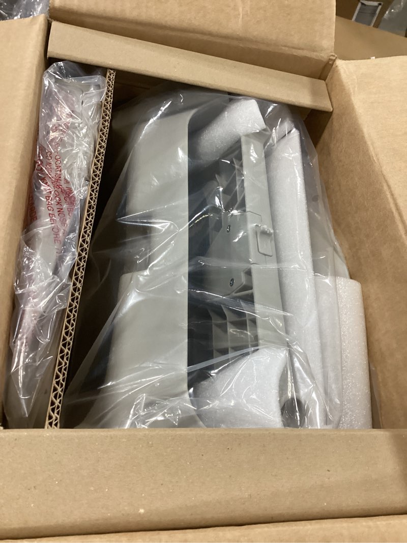 Condition photo showing Good Condition for Mompush Olli 7-in-1 Convertible High Chair for Babies and Toddlers – Adjustable Height & Footrest, Dishwasher-Safe Tray, Compact Foldable Design for Easy Storage & Travel, Lightweight Yet Durable Cloud Gray