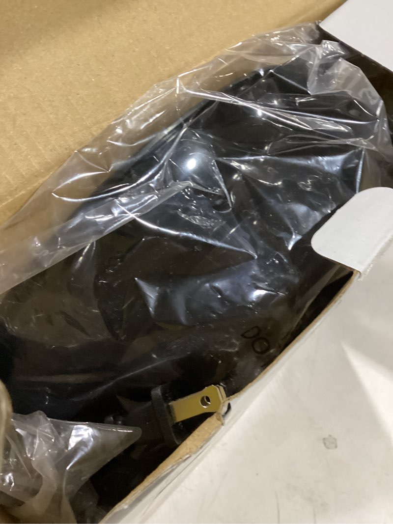 Condition photo showing New/Like New for Lallisa Electric Fondue Pot Set, Chocolate Fondue Kit, Electric Fondue Maker, Detachable Serving Trays with 4 Roasting Forks, Gift Set for Date Night House Warming Melting Parties(black