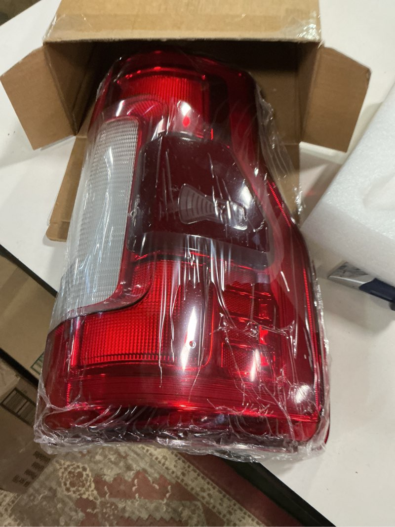 Condition photo showing Good Condition for AutoZest LED Tail Light With Blind Spot Compatible With F250 F350 F450 F550 2017 2018 2019 Rear Brak