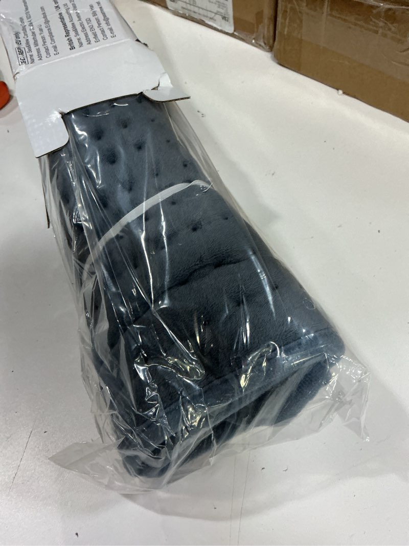 Condition photo showing New/Like New for VAAGHANM Heating Pad: 33 x 17 inches Electric Heating Pad for Back -Extra Large Heat Pad for Shoulder/Neck/Knee/Arms - Upgraded 6 Timer & 6 Temperature Controller -Auto Shut Off Grey Blue
