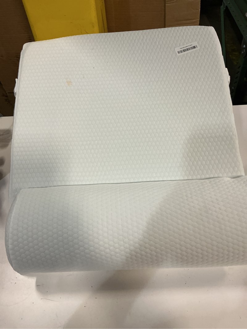 Condition photo showing As Is for Bedluxe 3Pcs Orthopedic Bed Wedge Pillow Set, Foam Wedge Pillow Post Surgery for Back, Leg and Knee Support, Adjustable 9&12 Inch Folding Triangle Pillow for Sleeping, Acid Reflux, Snoring, White White Adjustable 9&12 Inch + 1 Head Pillow