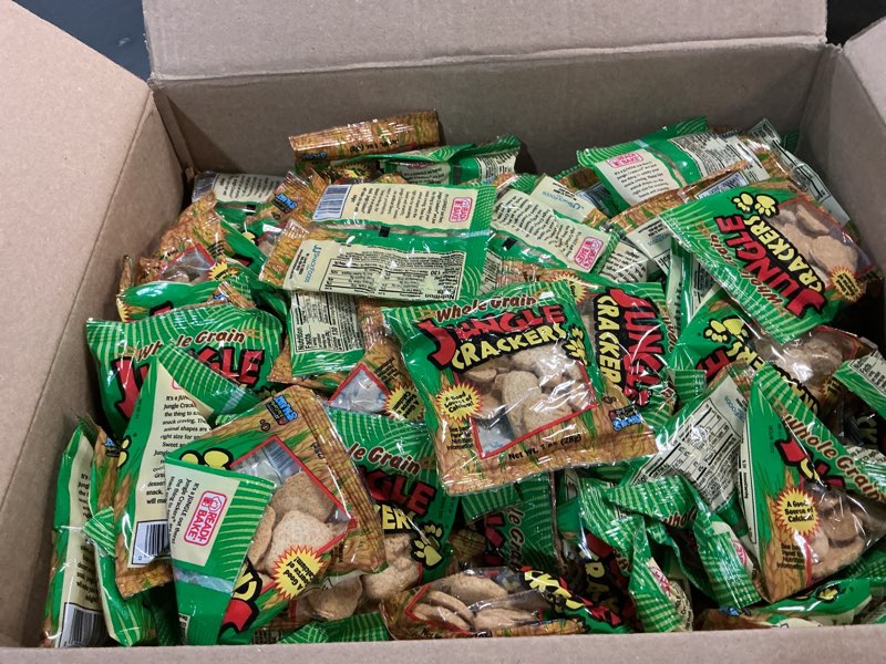 Condition photo showing New/Like New for readi-bake benefit whole grain jungle animal cracker snacks, fun-to-eat single serve pouches, no artificial colors or flavors, 1 ounce (pack of 200) jungle crackers 1 ounce (pack of 200)