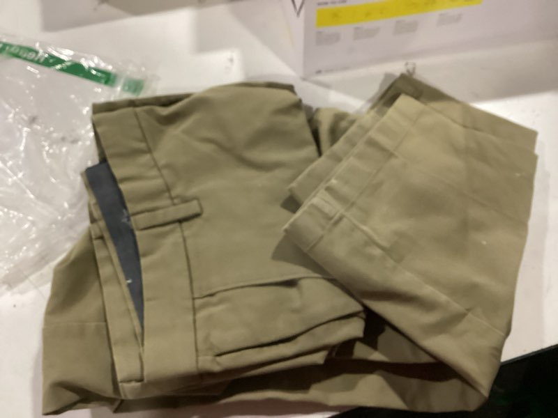 Condition photo showing As Is for Dockers Men's Classic Fit Workday Khaki Smart 360 FLEX Pants (Standard and Big & Tall) Classic 38W x 32L New British Khaki