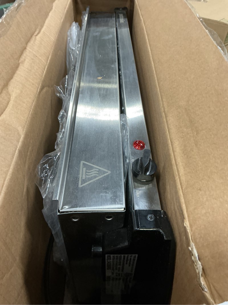 Condition photo showing Good Condition for Proctor Silex Buffet Server & Food Warmer, Adjustable Heat, for Parties, Holidays and Entertaining, Three 2.5 Quart Oven-Safe Chafing Dish Set, Stainless Steel