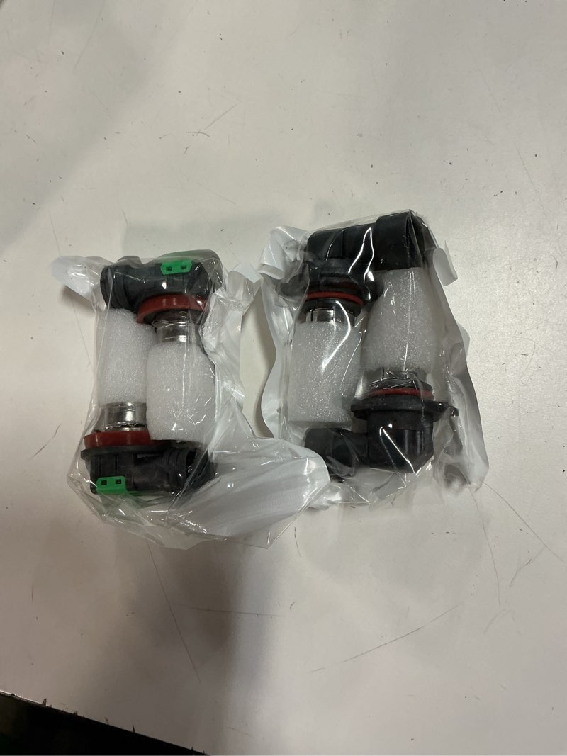 Condition photo showing New/Like New for shenkenuo fit for jeep compass (2011-2020) halogen headlight bulb, 9005 high beam + h11 low beam combo - high performance headlight bulbs combo,plug-n-play (contains 4 bulbs)