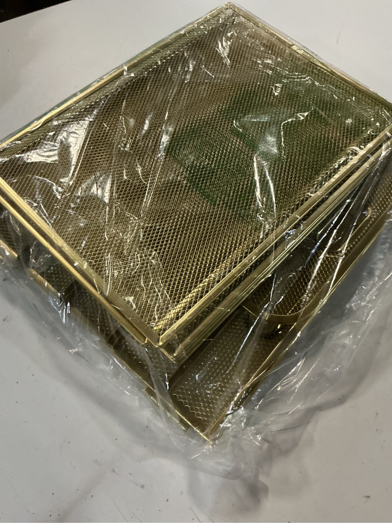 https://lotting-media.assets.bidfta.com/lotting_40e8cf88-aac8-47f0-9370-928f0c18753c