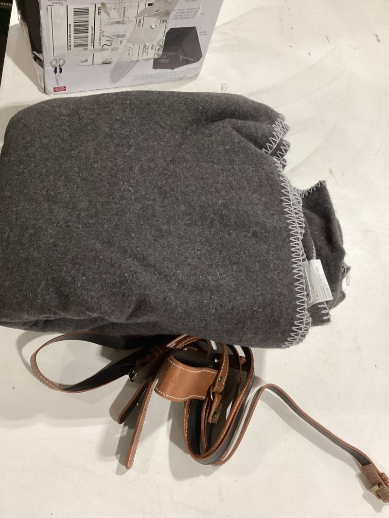 Condition photo showing Good Condition for molithe 100% wool blanket, 62" x 86", warm, thick, washable, military wool blanket, great for camping, outdoors, sporting events, survival kits military gray large