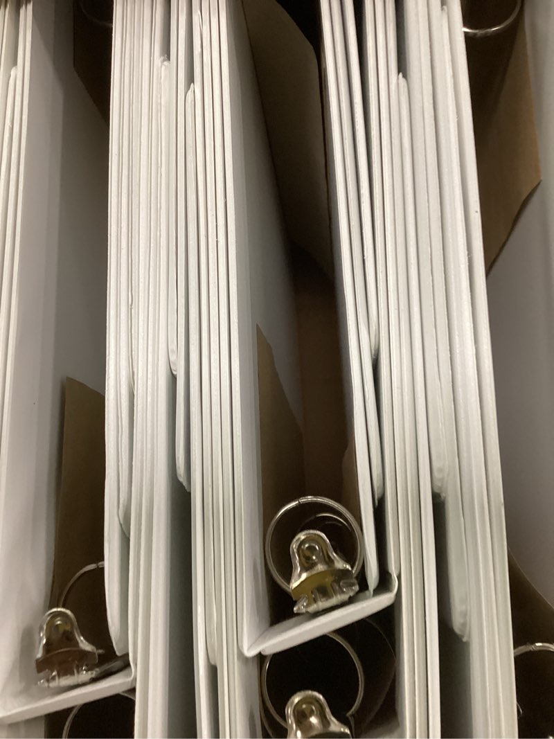 https://lotting-media.assets.bidfta.com/lotting_40edd3e3-88be-49c6-afae-62d23ec440be