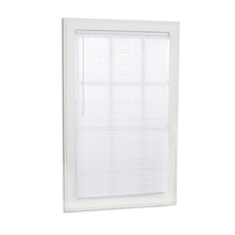  project source light filtering 1-in slat width 45-in x 64-in cordless white vinyl light filtering mini-