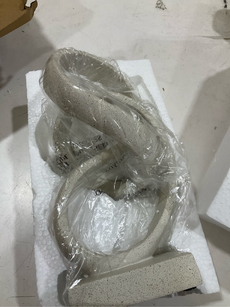Condition photo showing Good Condition for 10" modern abstract ribbon decorative sculpture, knot sculptures,home decor,coffee table statues,dining living room desk decor?white? 10" light gray