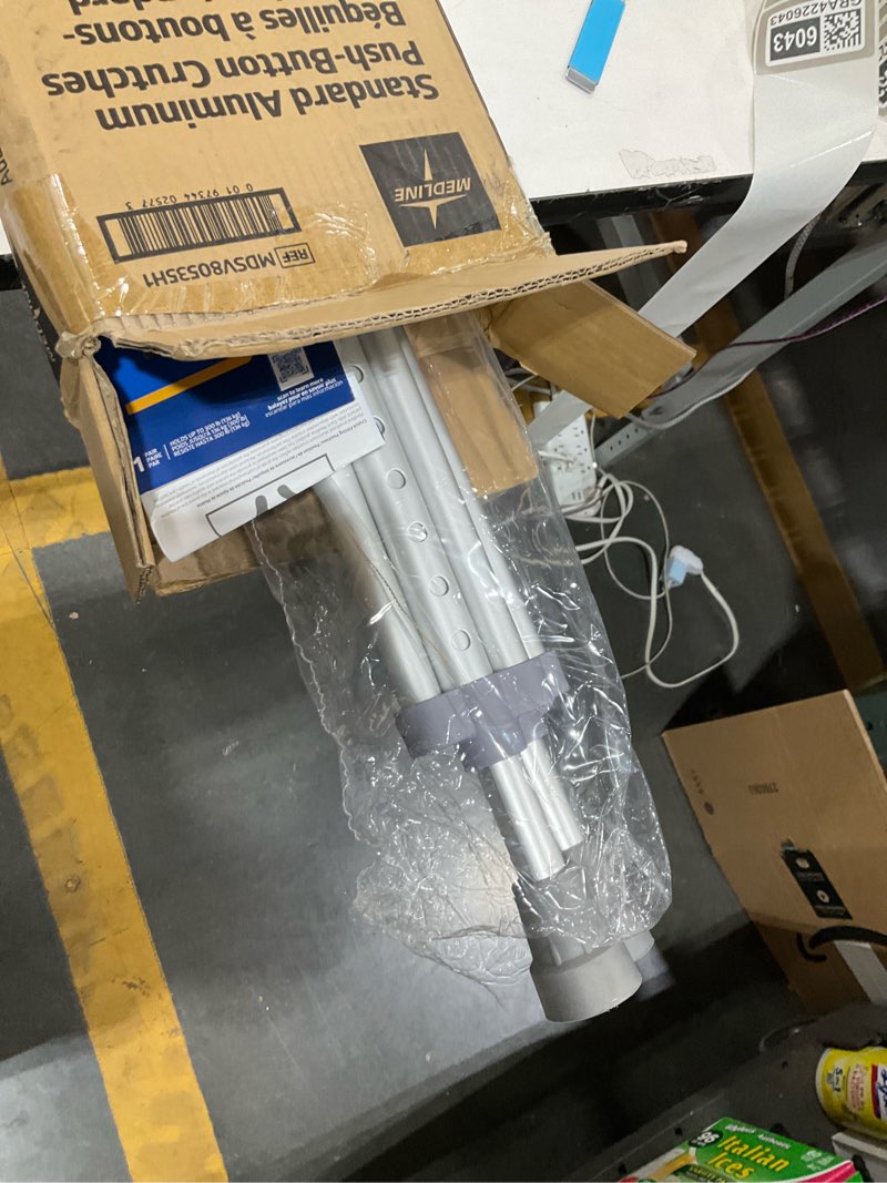 Condition photo showing Good Condition for Standard aluminum push button crutches