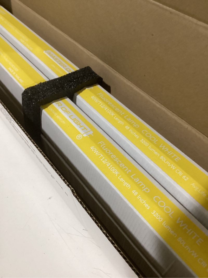 Condition photo showing Good Condition for F40CW (4 Pack) 4ft Fluorescent Tube Light Bulb 40W 40 Watt T12 Cool White 4100K 1.5 Diameter Replaces F40T12/CW F40T12 F40XL/SP41 F40/SPX41 F40/SP41/ECO F40SP41 F40CWX, F40 CW Supreme (4)