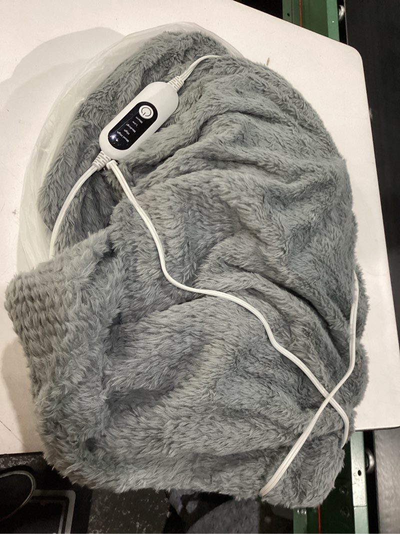 Condition photo showing Good Condition for **not tested**  heated blanket electric blanket,cozy faux rabbit fur & soft flannel warm heater throw blanket with 5 fast heating levels &10hours auto-off over-heat protection?50\" x 60\" (grey)