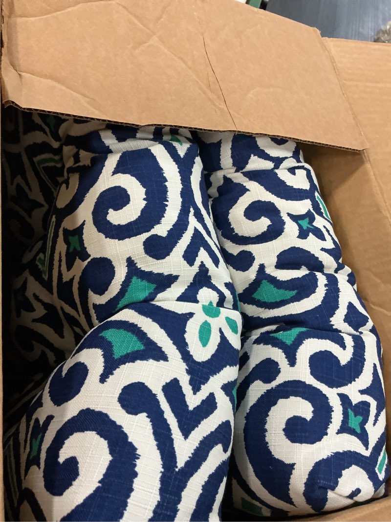 Condition photo showing Good Condition for pillow perfect damask indoor/outdoor chair seat cushion, tufted, weather, and fade resistant, 19" x 19", blue/white new damask, 2 count 19" x 19" blue new damask marine