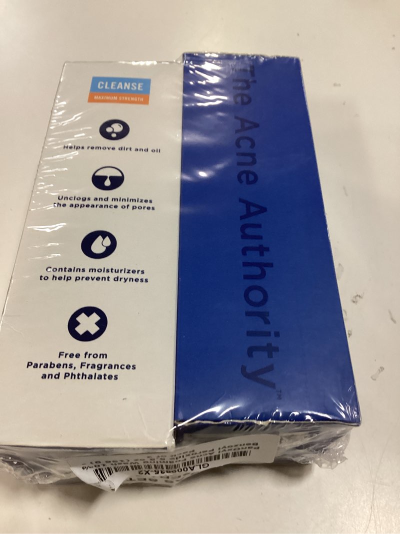 Condition photo showing New/Like New for panoxyl acne foaming wash 10% benzoyl peroxide 5.5 oz (156 g) - pack of 2 5.5 fl oz (pack of 2)