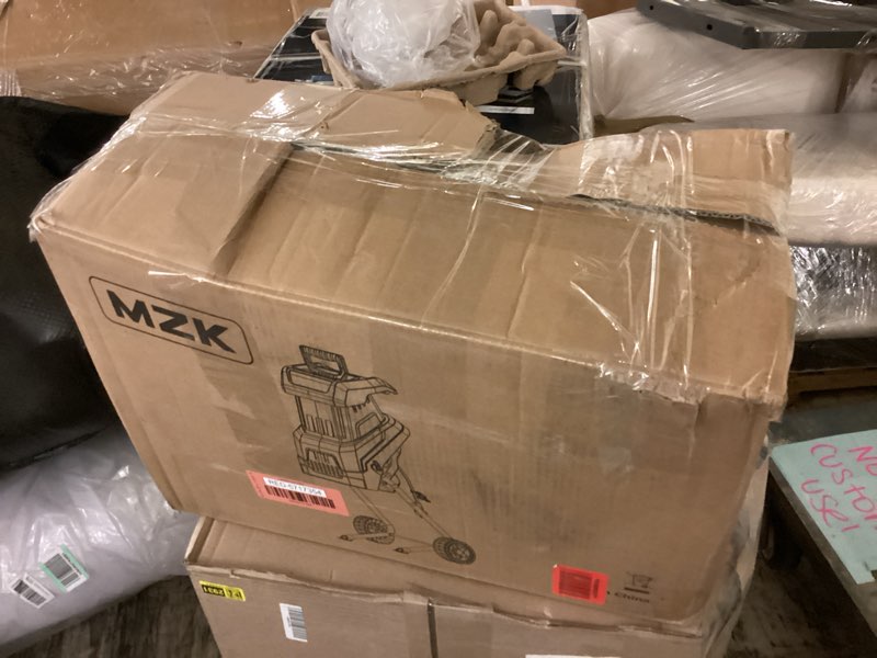 Condition photo showing Good Condition for mzk wood chipper, 15-amp with 1.9" feed hopper 55l collection bag electric wood chipper & shredder compact & efficient mulcher for easy cleanup, ideal for yard waste