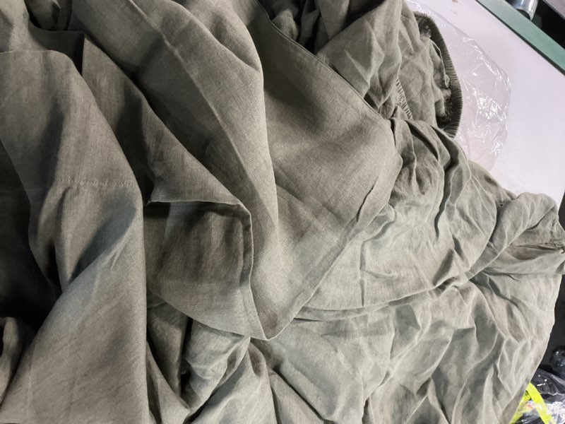Condition photo showing Good Condition for  quince european linen sheet set 4 pcs dusty olive king 