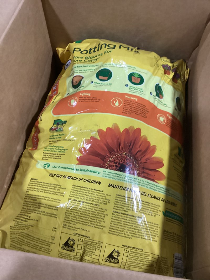 Condition photo showing Good Condition for miracle-gro potting mix - for container plants, flowers, vegetables, shrubs, annuals, perennials, potting soil mix, feeds up to 6 months, 16 qt. (2-pack) 0.53 cu. ft. 16 qt