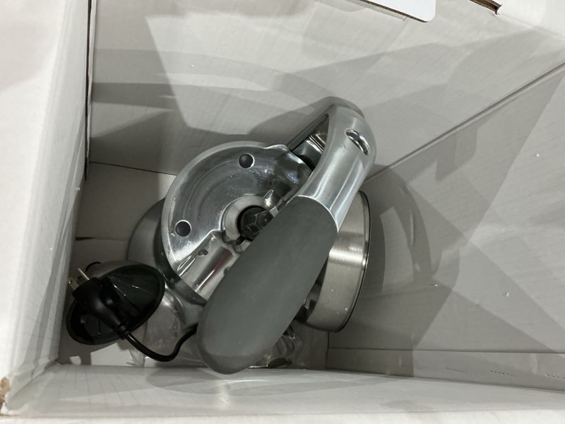 Condition photo showing Good Condition for breville 800cpxl citrus press pro juicer machine, brushed stainless steel