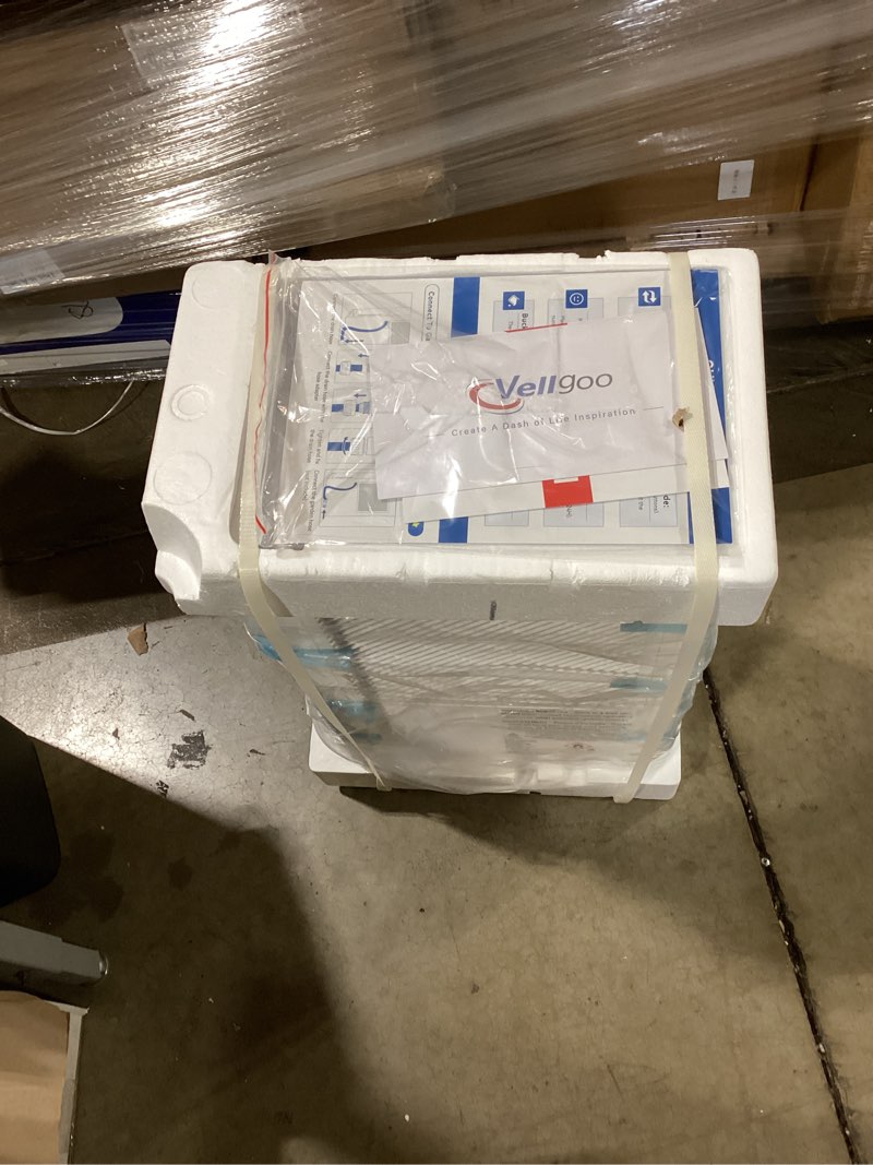 Condition photo showing Good Condition for vellgoo 4,000 sq. ft. energy star most efficient 2024 dehumidifier for basement, max 64 pints/day with drain hose, smart humidity control for home, garage, bathroom