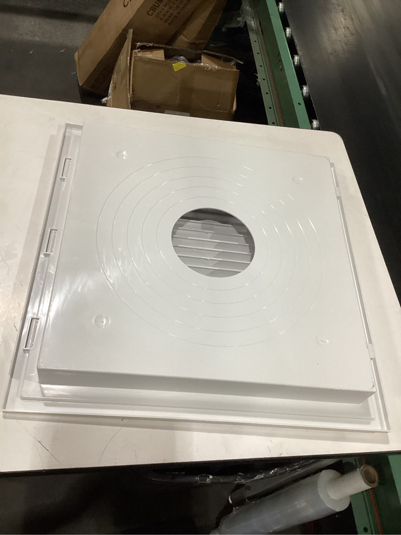 Condition photo showing New/Like New for ht-2x2-rtn quick connect 2 x 2 ft. plastic louvered return